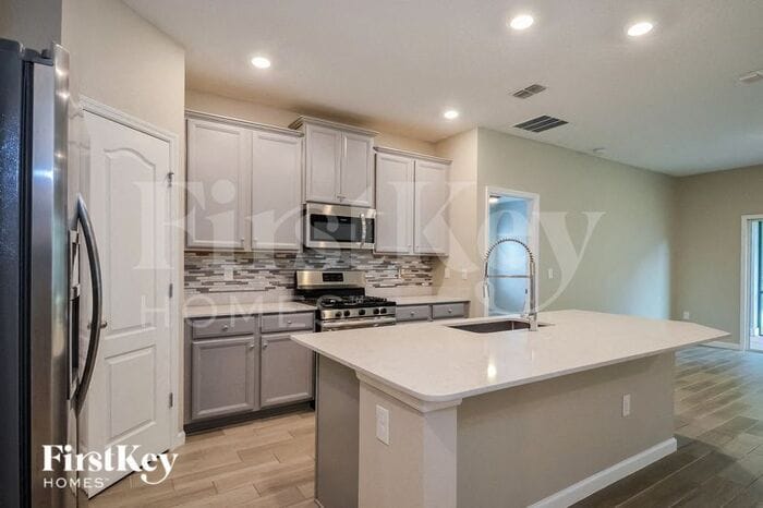 Building Photo - 159 Redonda Wy