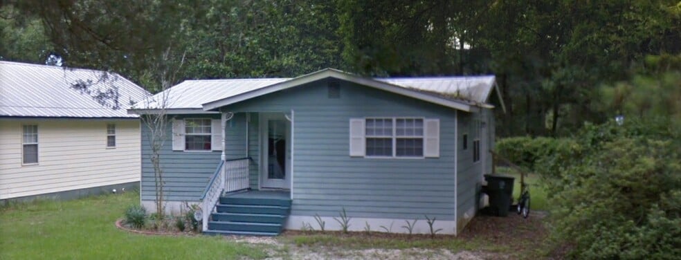 Unit B - 2608 Old Spanish Trail