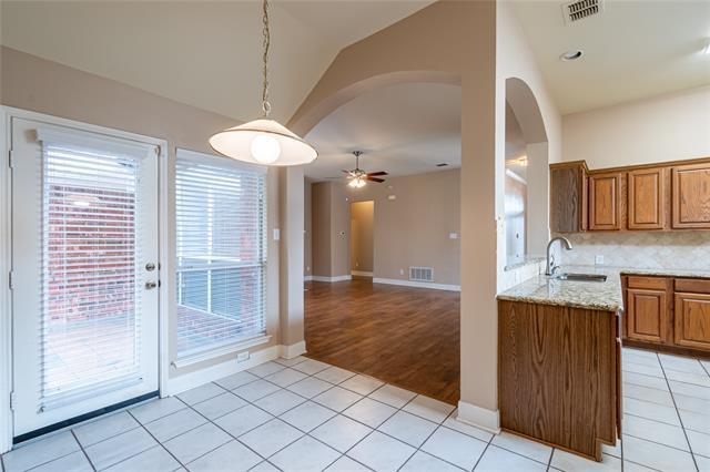 Building Photo - 6309 Essex Ln