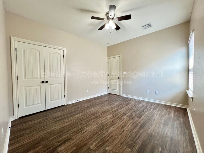 Building Photo - 12613 NW 5th St