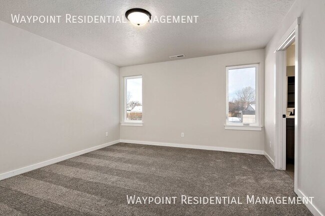 Building Photo - 2094 S Defio Pl