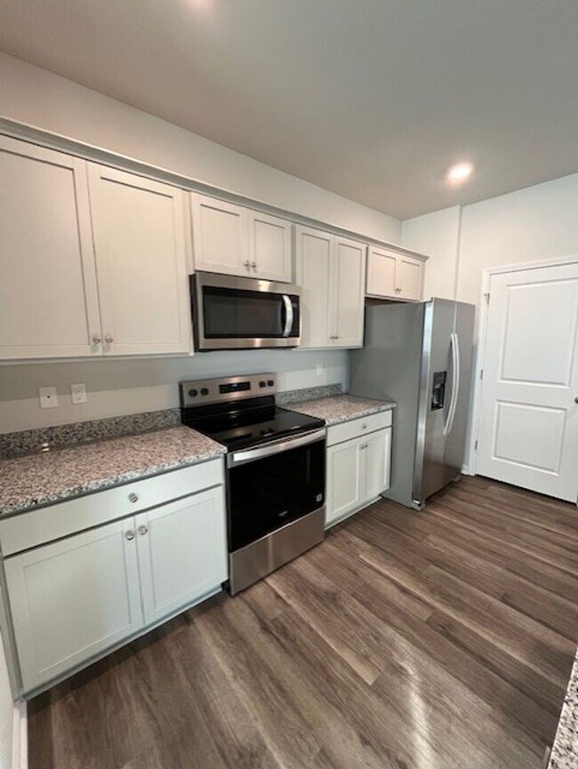 Building Photo - Welcome to your dream home in the heart of Leland, NC.