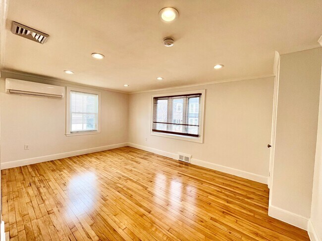 Building Photo - 50 Sawyer Ave