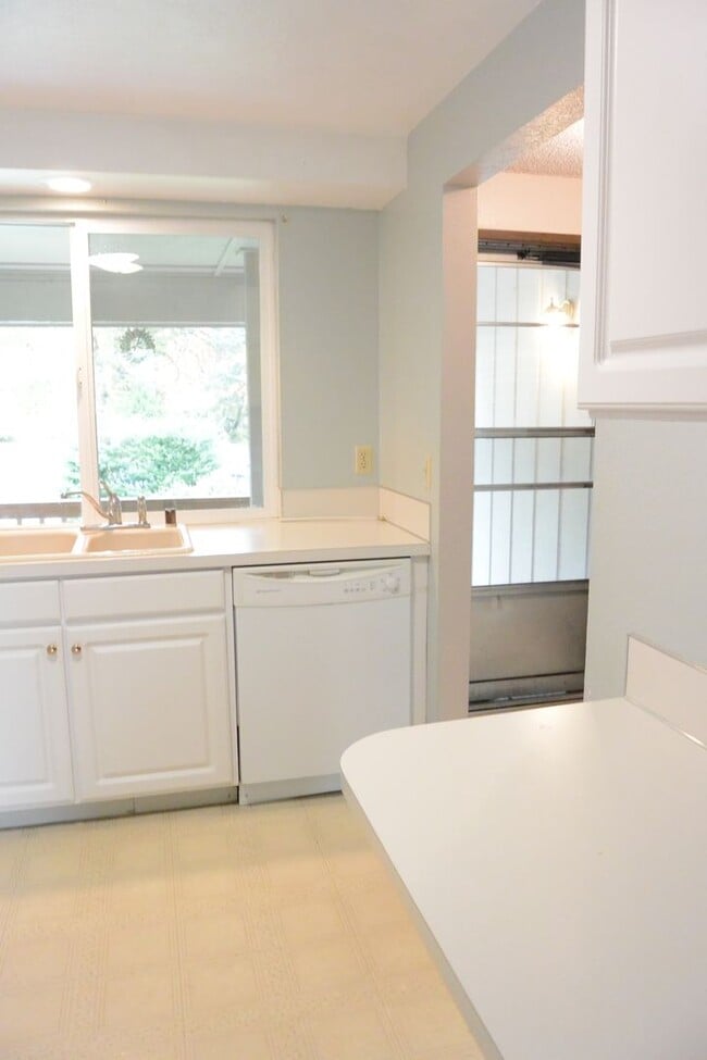 Building Photo - 1307 NW 119th St