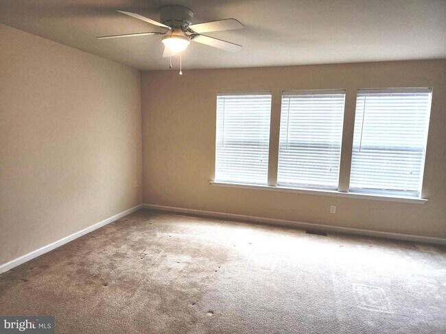 Building Photo - 104 Oflannery Ct