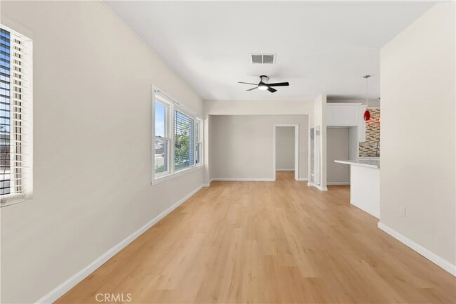 Building Photo - 421 W Sun Ave