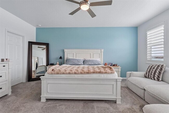 Building Photo - 343 Blue Cypress Dr