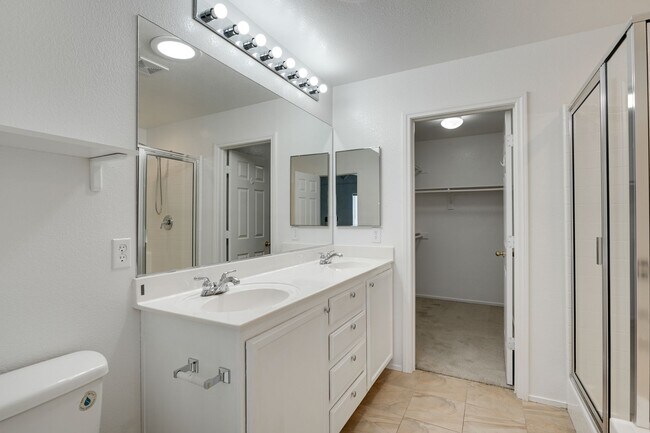 Building Photo - Gated Northwest Las Vegas Home with Loft & Parkside Location