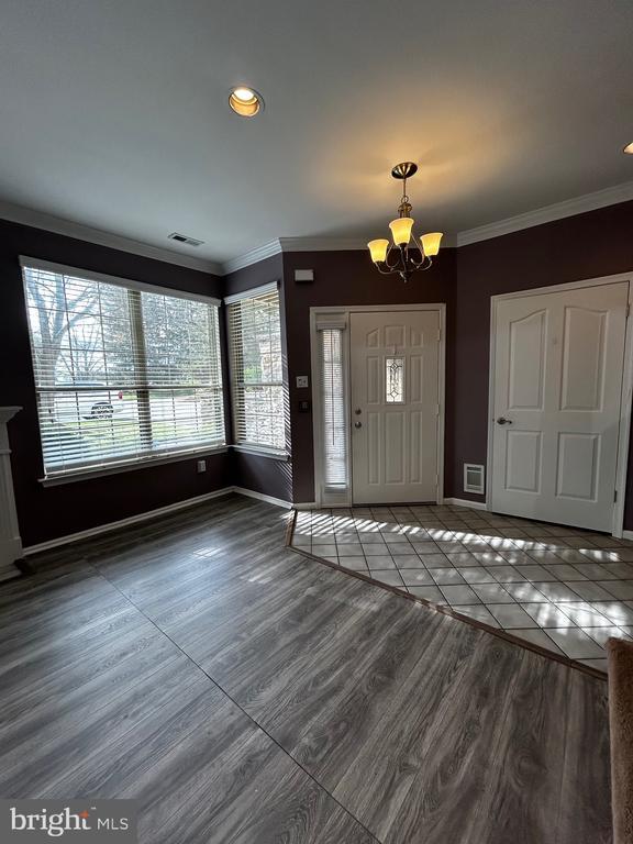 Primary Photo - 1410 Stratford Ct