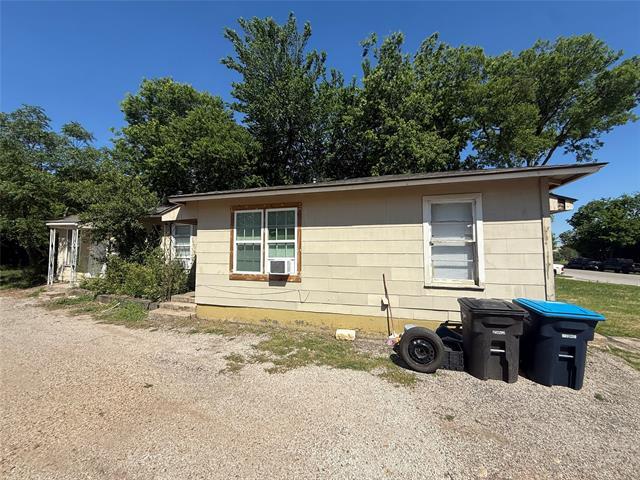 Building Photo - 4914 Donnelly Ave