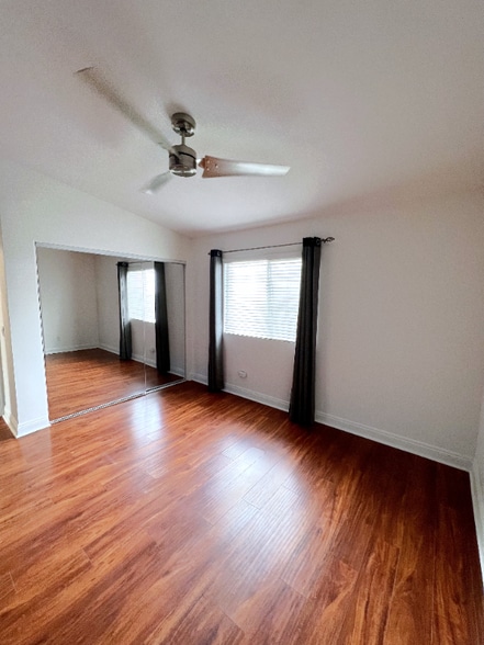 Building Photo - 4224 Florida St