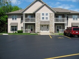 Eight units - 434 N Mill St