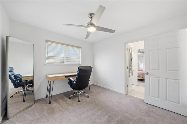 Building Photo - 3313 Overland Dr