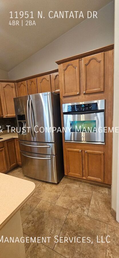 Building Photo - 11951 N Cantata Dr