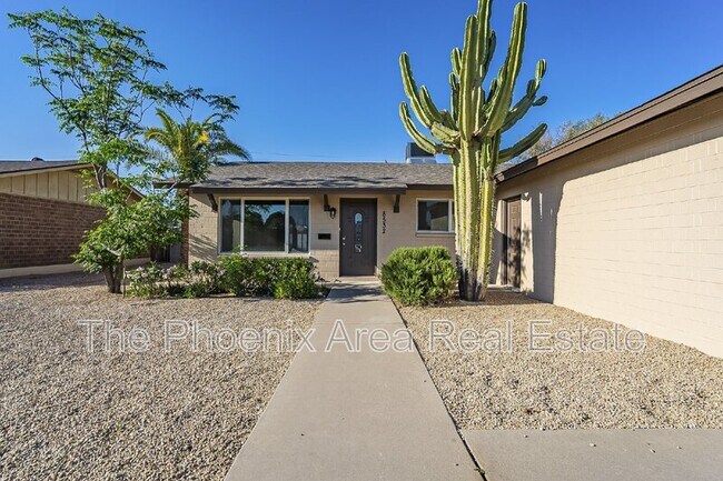 Building Photo - 8532 E Chaparral Rd