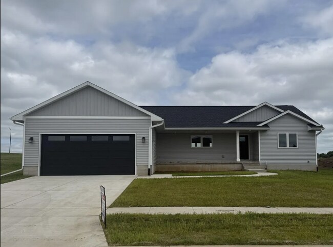 Building Photo - 1513 Prairie Dr