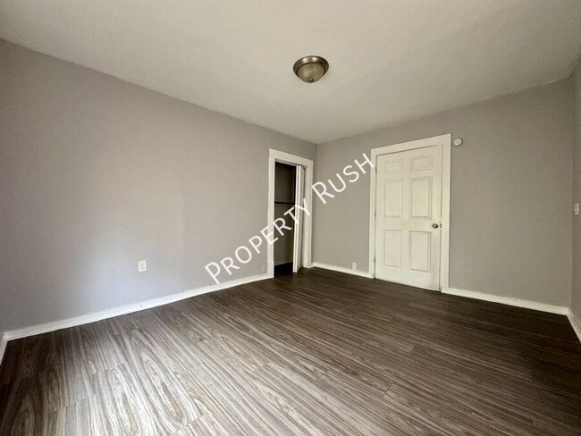 Building Photo - 3805 Alton Park Blvd