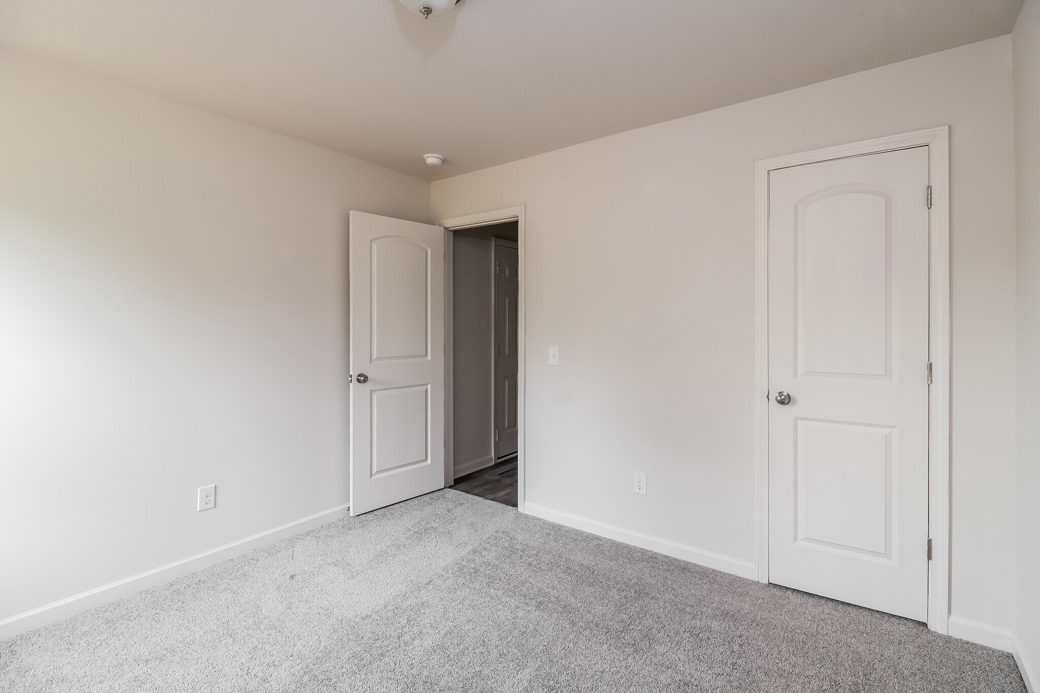 Building Photo - 2396 Heritage View Ln