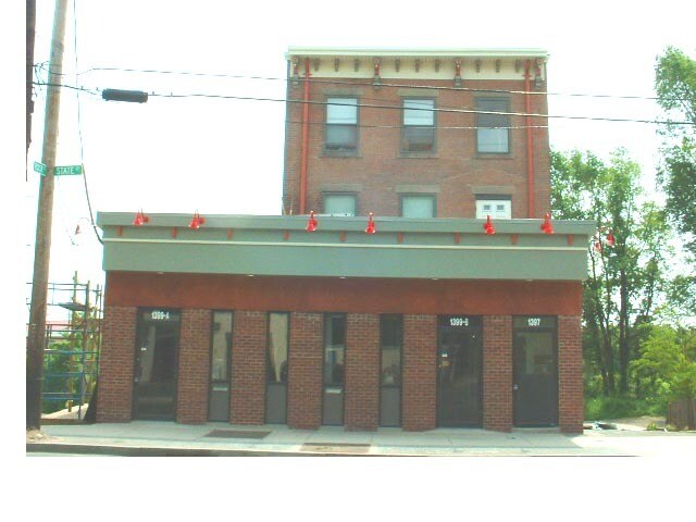 Primary Photo - 1399 State St