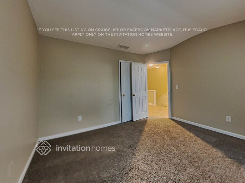 Building Photo - 151 Riverstone Commons Cir