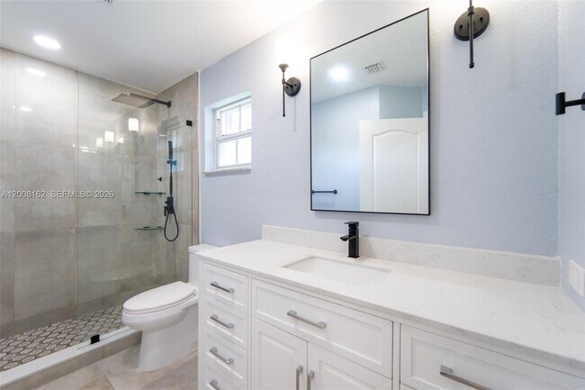 Building Photo - 16782 SW 78th Ct