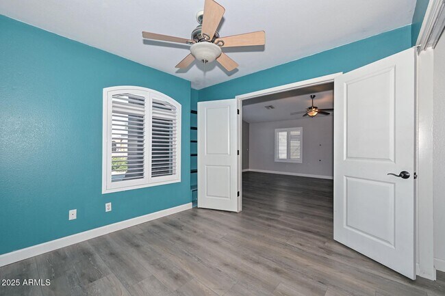 Building Photo - 18203 N 85th Dr