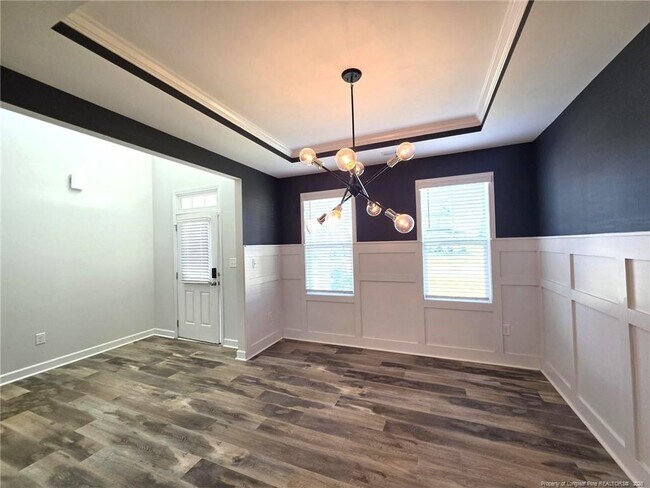 Building Photo - 644 Amusement Dr