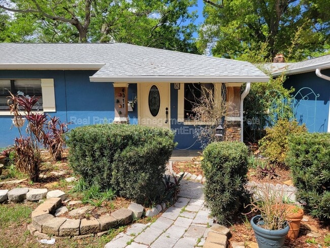 Building Photo - 4311 S Thatcher Ave