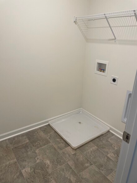 Building Photo - 5711 Wildlife Cir