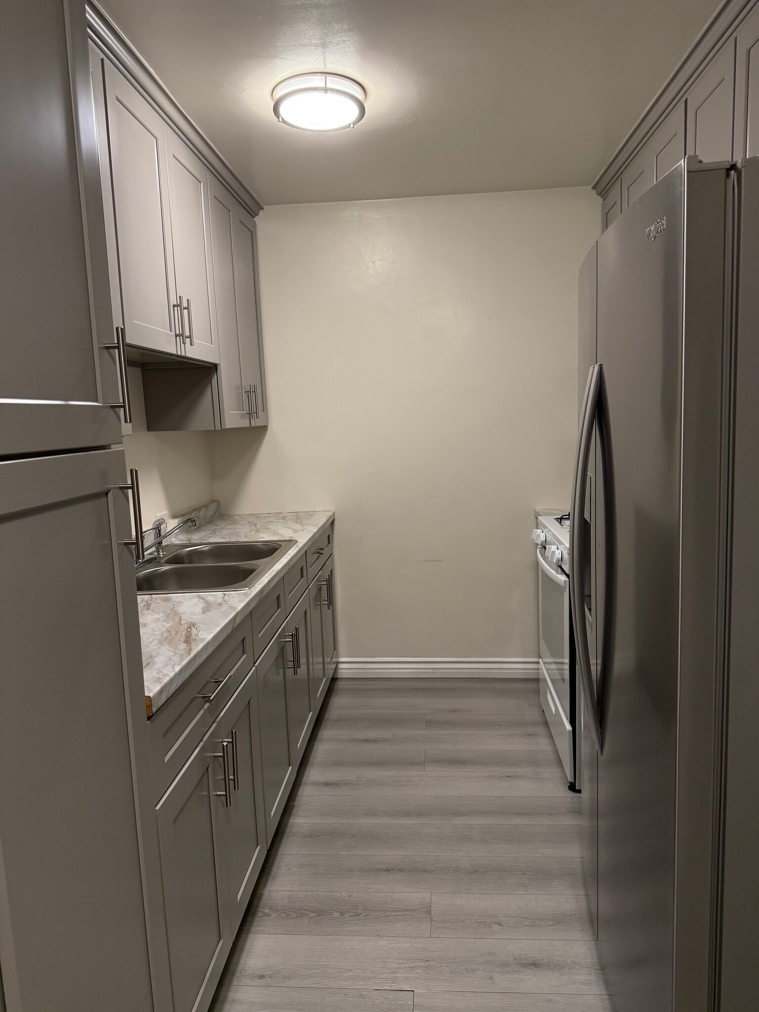 Building Photo - 2028 N Commonwealth Ave