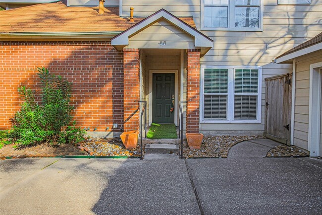 Building Photo - 15 S Avonlea Cir