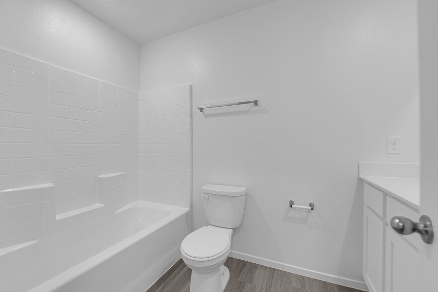 Building Photo - 9342 Soothing Sea St