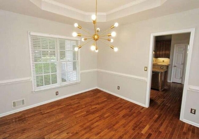 Building Photo - Spacious 4BR House in Dunwoody. Close to 2...