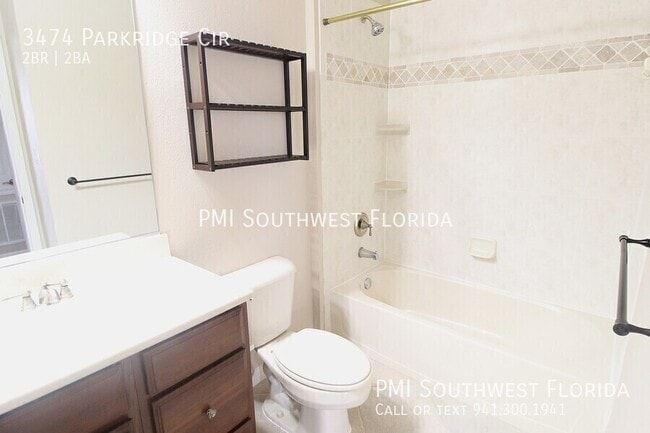 Building Photo - 3474 Parkridge Cir