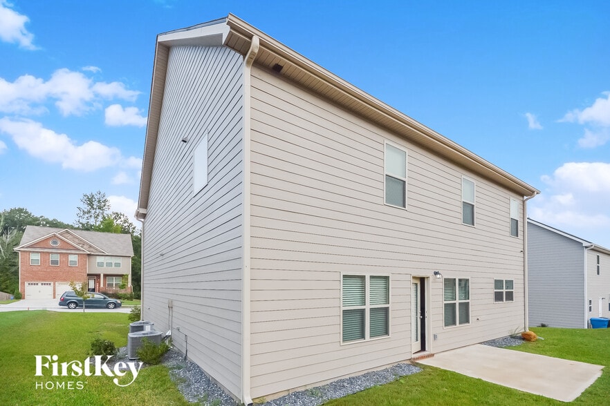Building Photo - 1226 Brookstone Cir