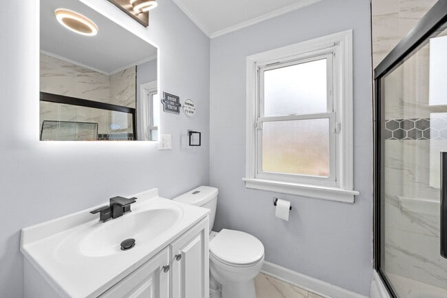 Building Photo - 5352 W 90th St