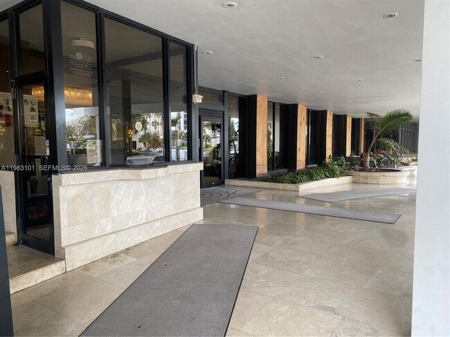 Building Photo - 5555 Collins Ave