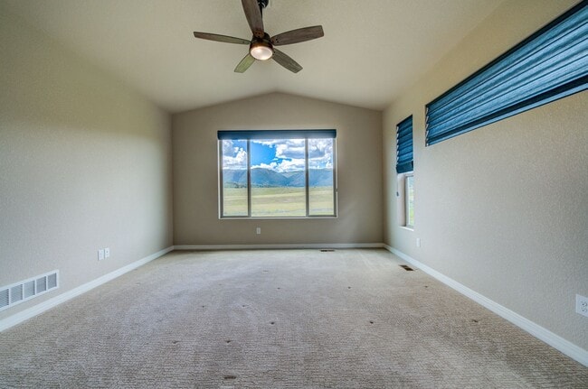 Building Photo - 15838 Long Valley Dr