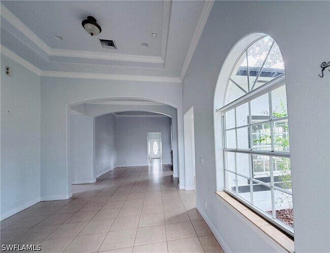 Building Photo - 3465 Everglades Blvd N