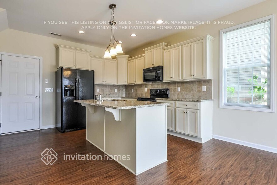 Building Photo - 436 McCarthy Dr
