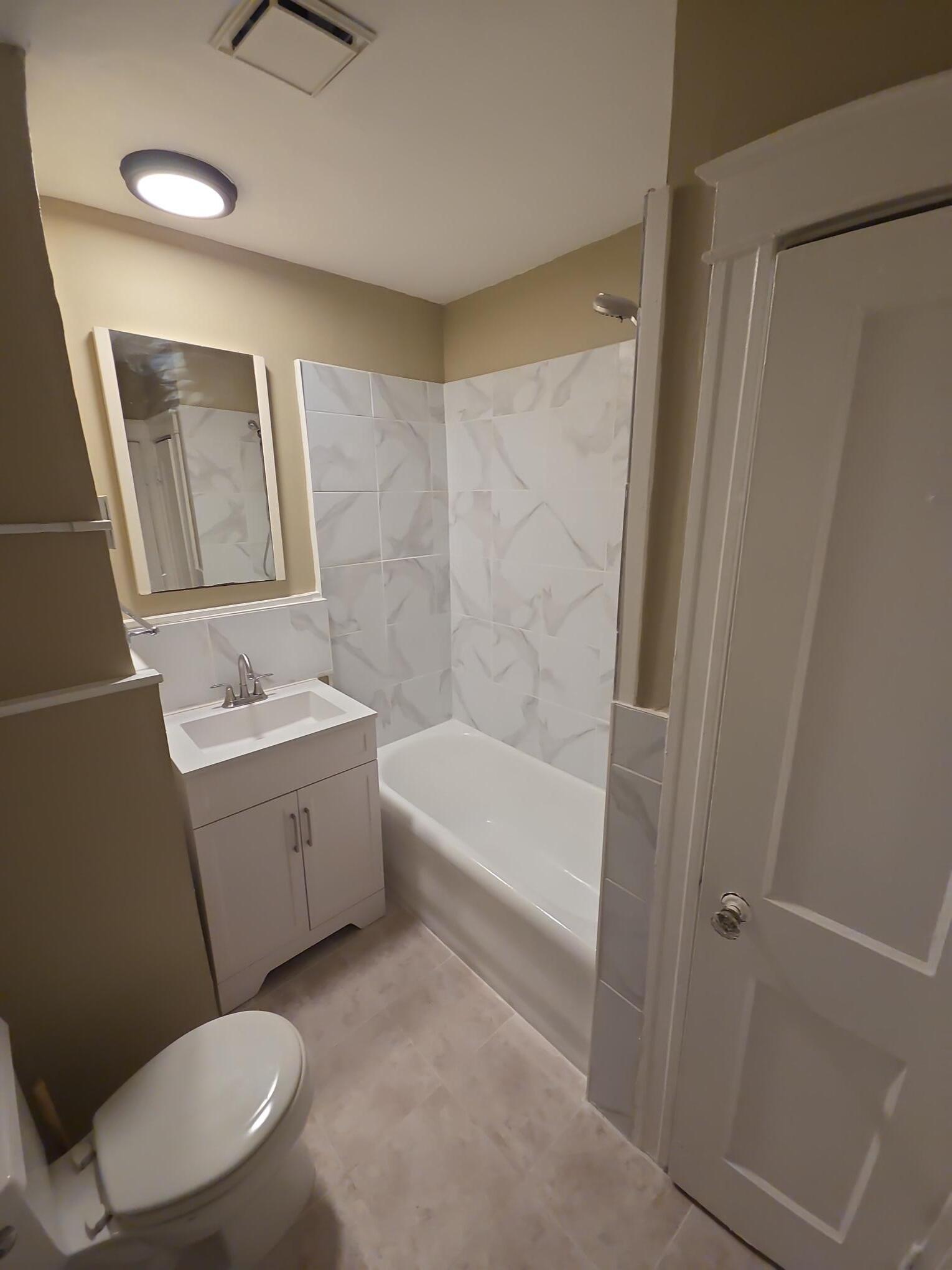 Building Photo - 5437 Torresdale Ave
