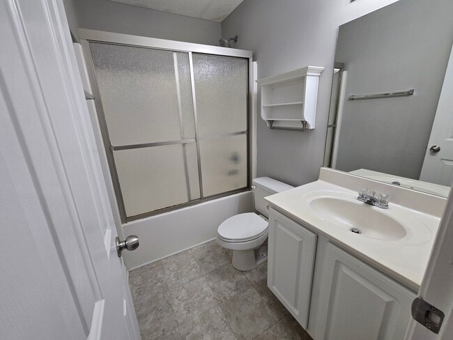 Building Photo - 817 Maricopa Dr