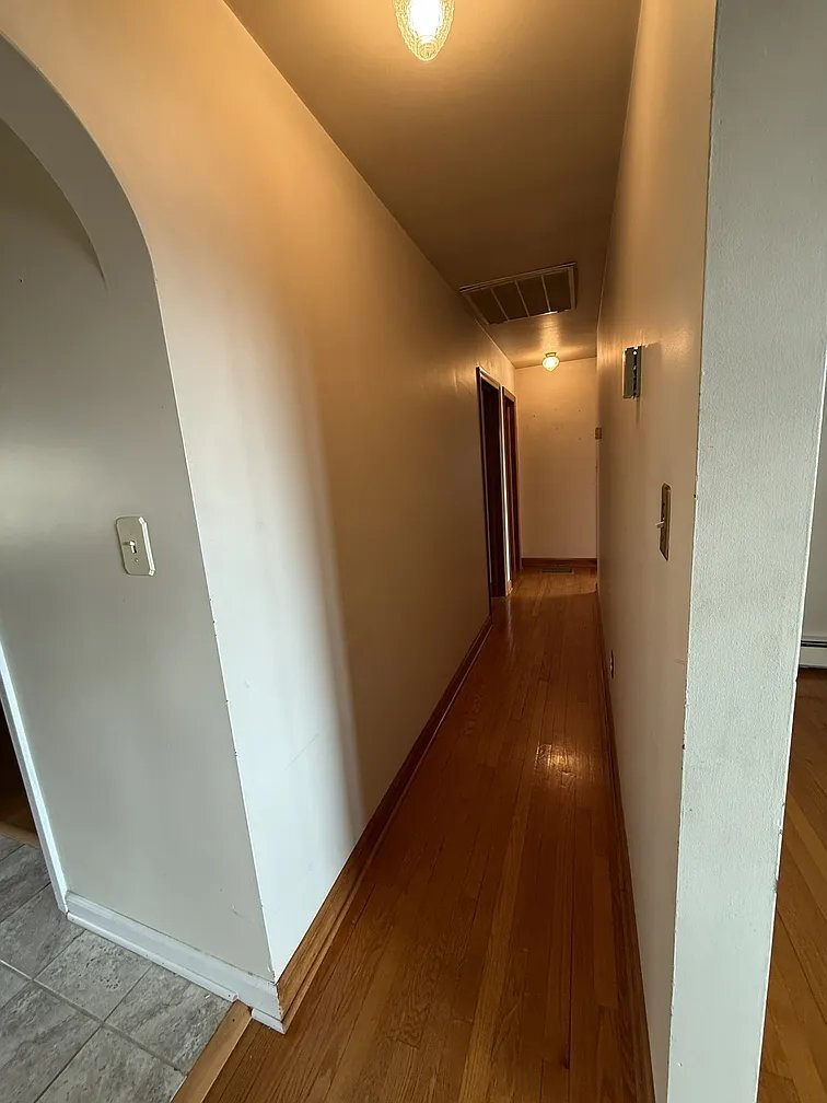 Building Photo - 3900 S Main St