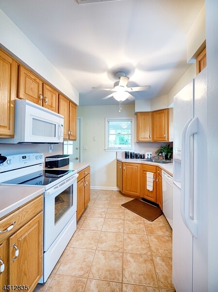 Building Photo - 32 Maple Ave