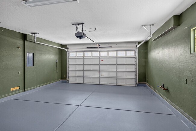 Building Photo - 8606 Kennedy Heights Ct