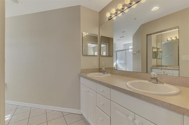 Building Photo - 7170 Strand Cir