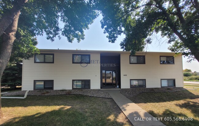Primary Photo - 6804 W 46th St