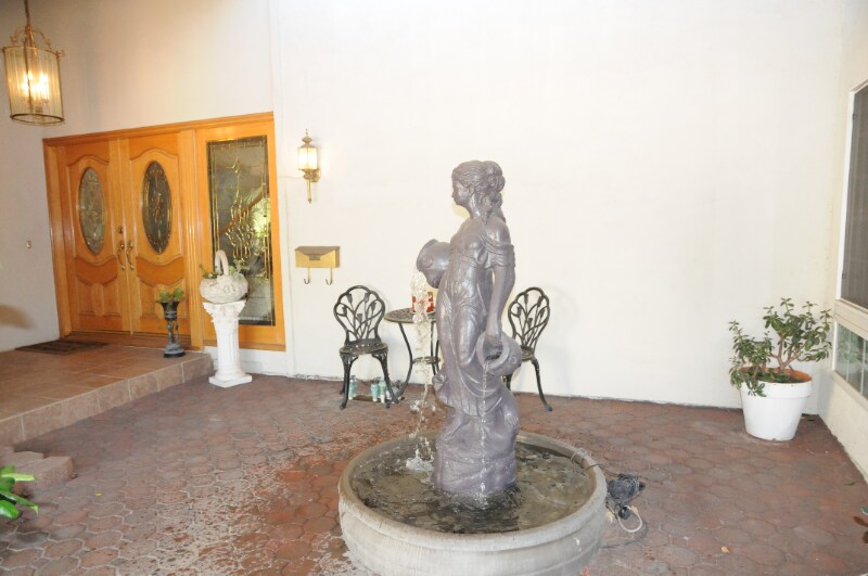 Building Photo - 1902 Stonesgate St