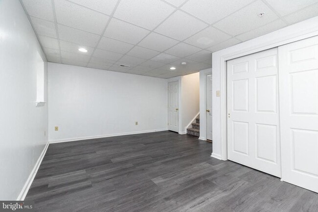 Building Photo - 483 Fort Hill Cir