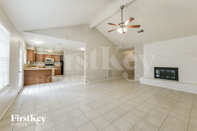 Building Photo - 22234 Waynegate Dr